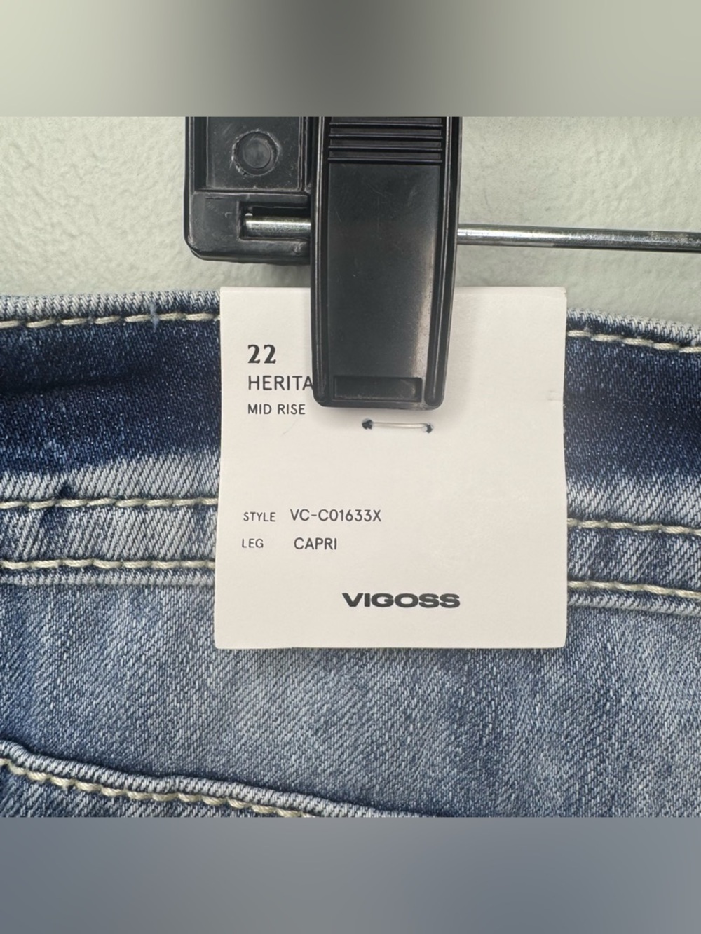 Vigoss Heritage Fit Mid Rise Capri Jeans Size 22 NWT - Picture 9 of 12